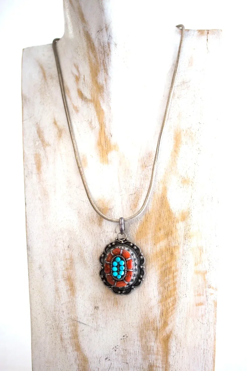 COLLAR CORAL