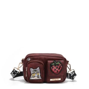 BOLSO CRUZADO CON MÚLTIPLES PARCHES (ROJO)